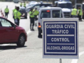 control guardia civil de tráfico